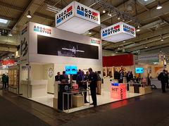 Dialog mit Kunden und Interessenten: am Messestand