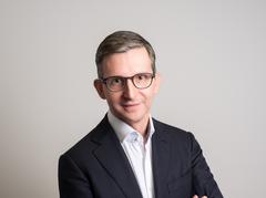Dr. Marcus Fischer